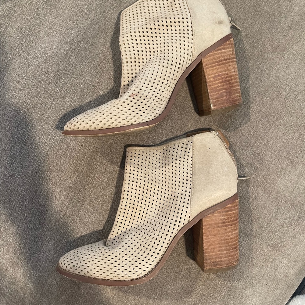 Women's Beige Ankle Boots